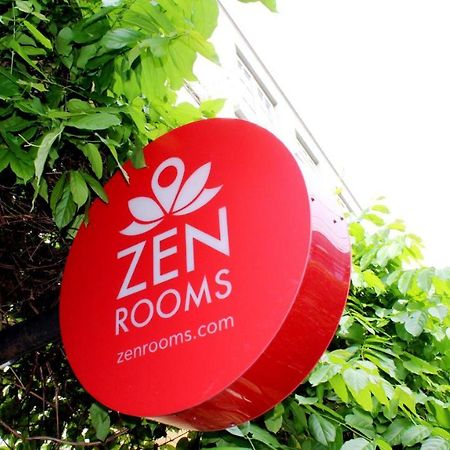 Zen Rooms Damrongrak Road Bangkok Extérieur photo