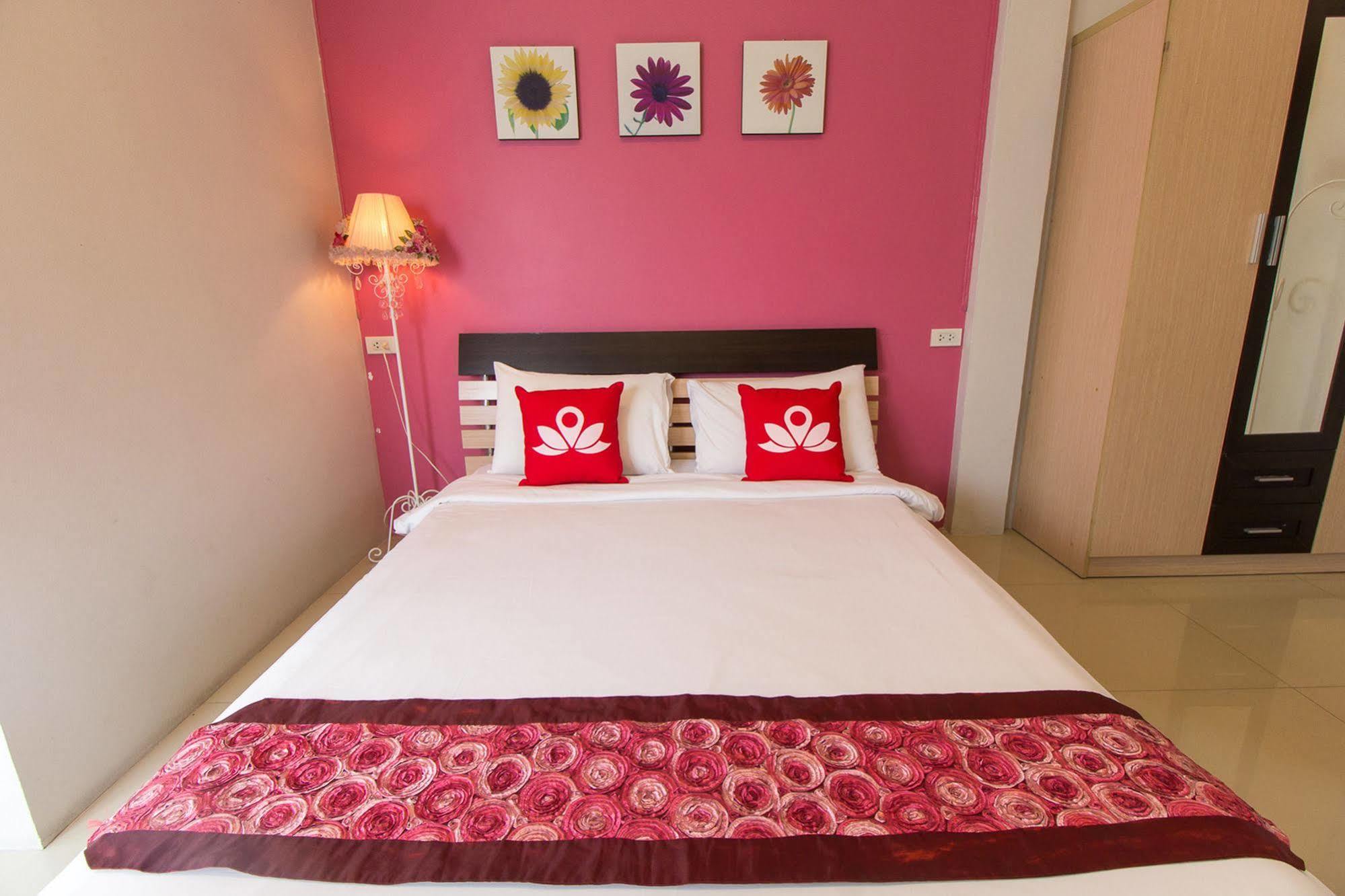 Zen Rooms Damrongrak Road Bangkok Extérieur photo